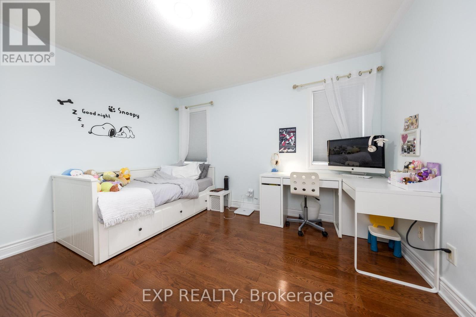 Photo 24 of 305 Via Romano Boulevard, Vaughan ON