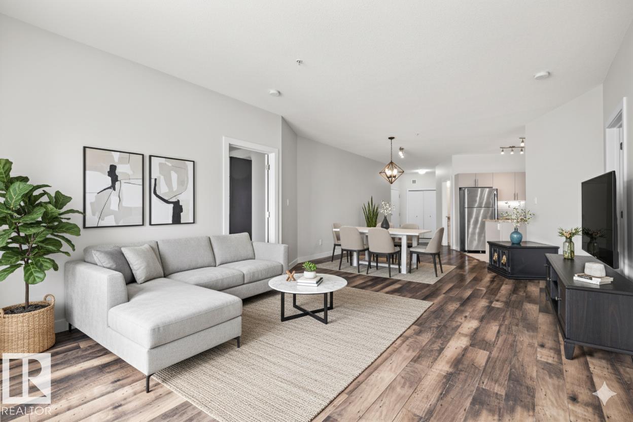 Photo 2 of 212 10611 117 St Nw, Edmonton AB