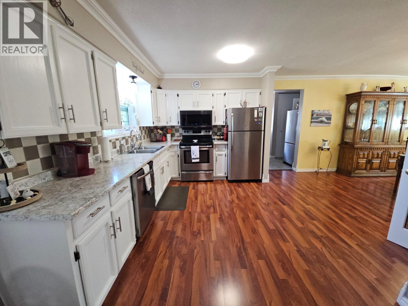 5933 KURJATA Road, Chetwynd
