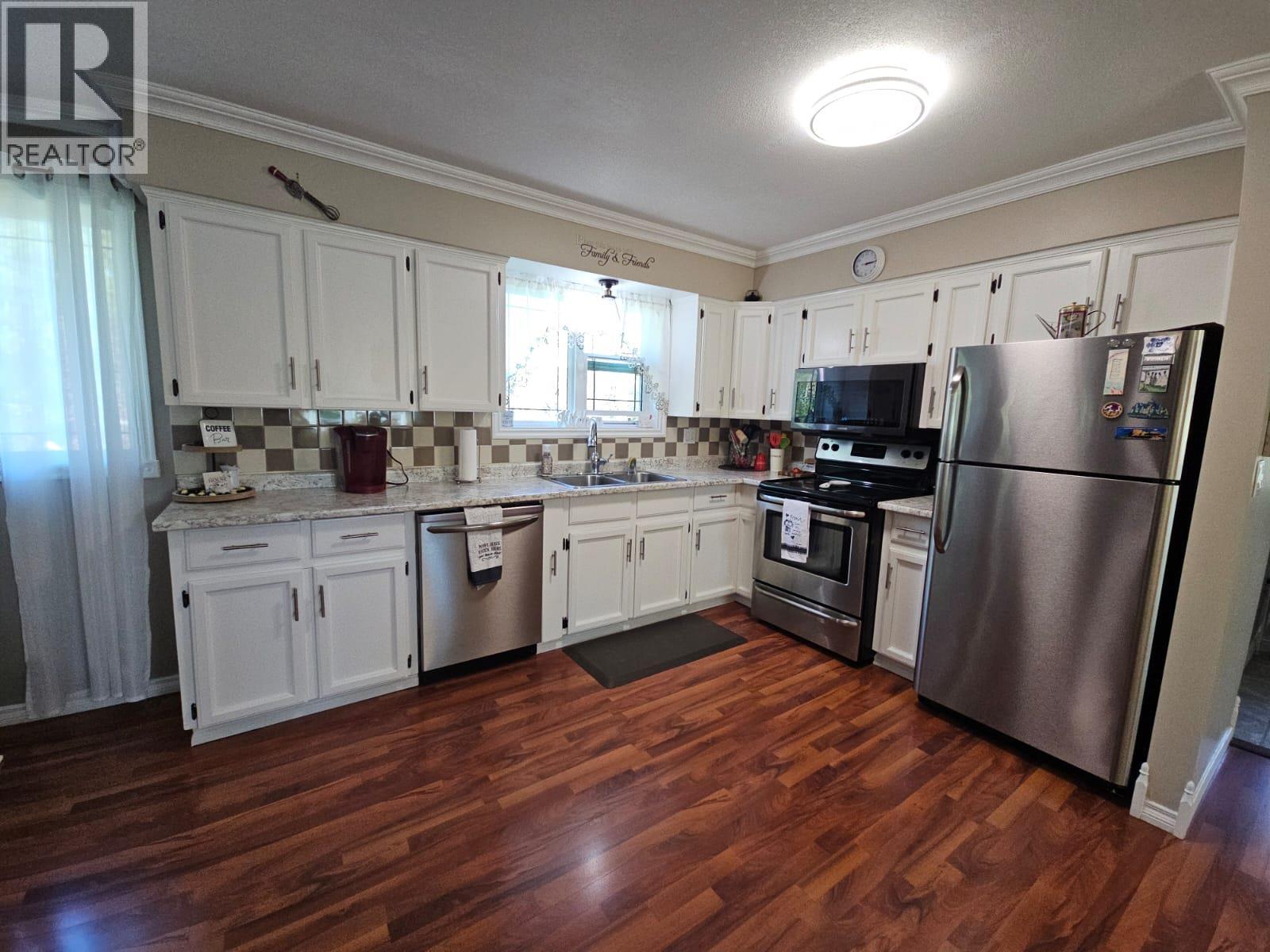 5933 KURJATA Road, Chetwynd