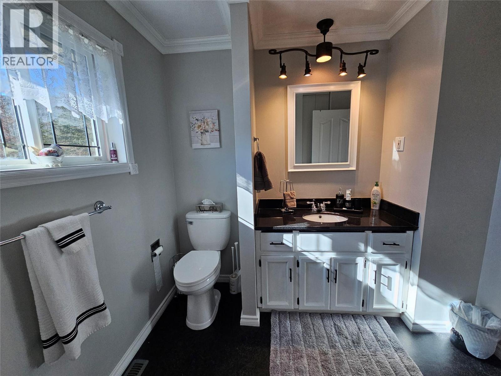 5933 KURJATA Road, Chetwynd