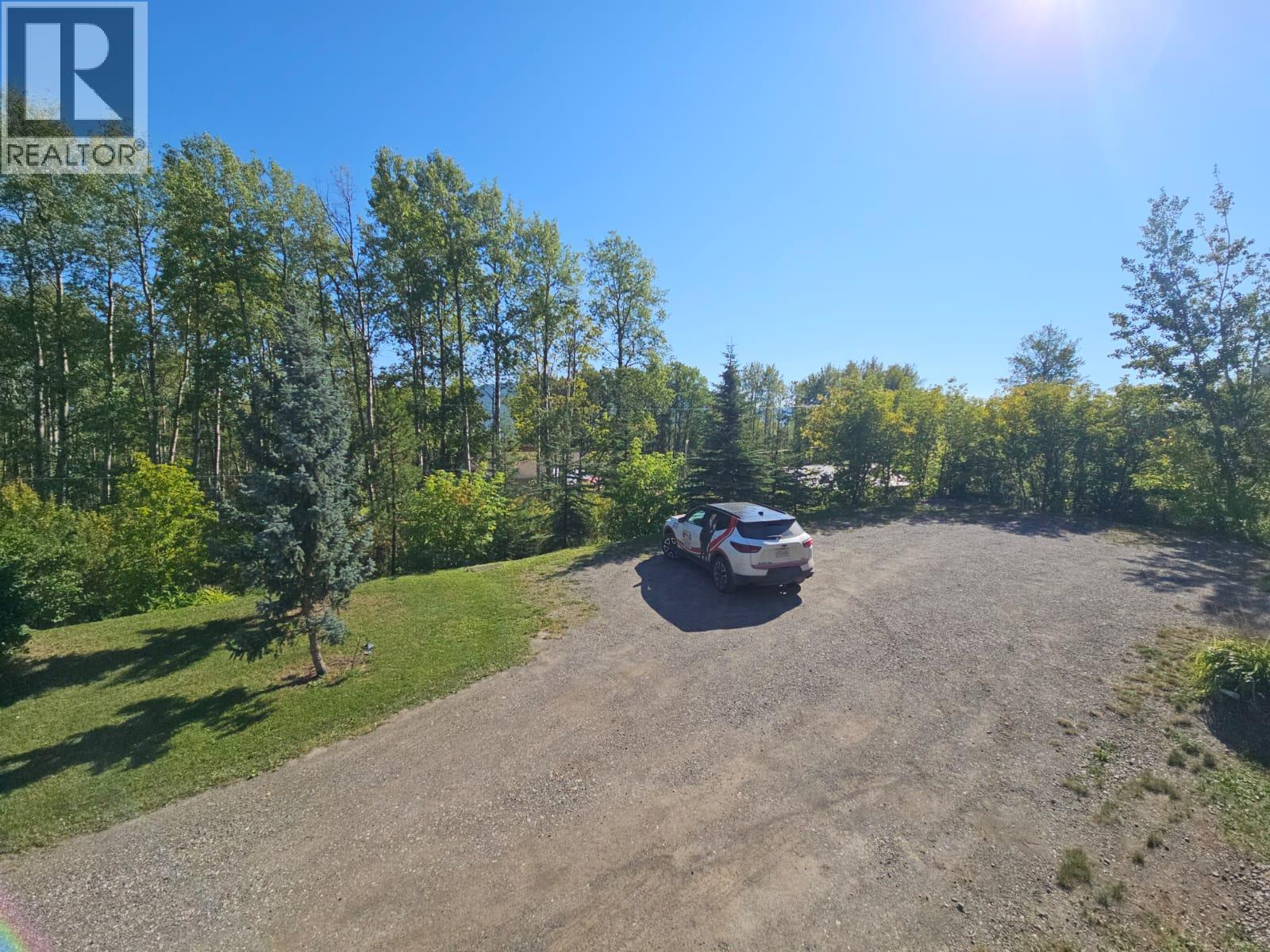 5933 KURJATA Road, Chetwynd