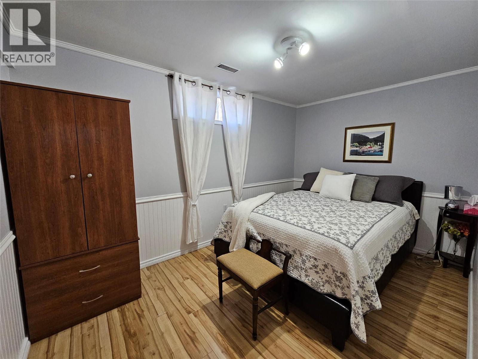 5933 KURJATA Road, Chetwynd
