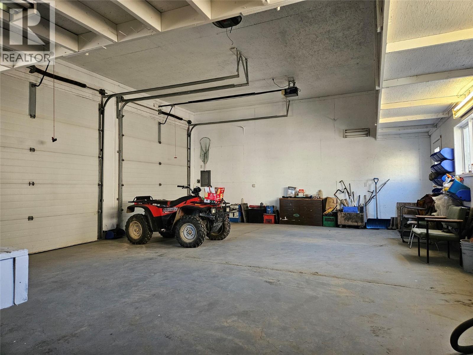 5933 KURJATA Road, Chetwynd