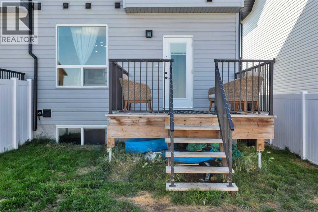 Photo 25 of 25 Inglis Crescent, Sylvan Lake AB