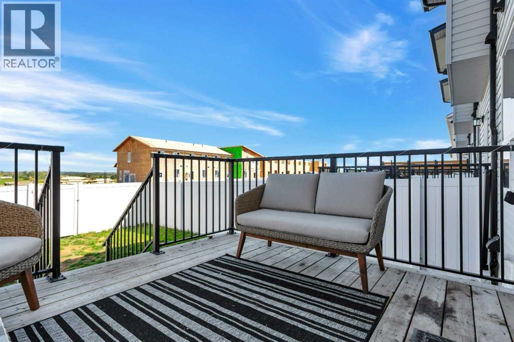 Photo 26 of 25 Inglis Crescent, Sylvan Lake AB