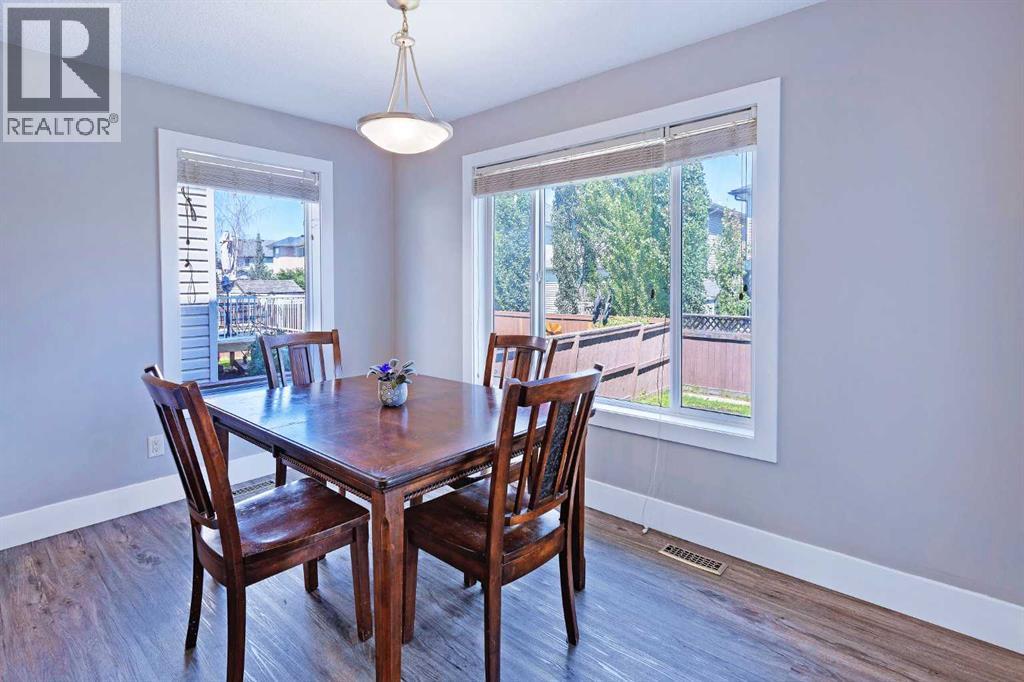 Photo 21 of 159 Royal Birkdale Crescent Nw, Calgary AB