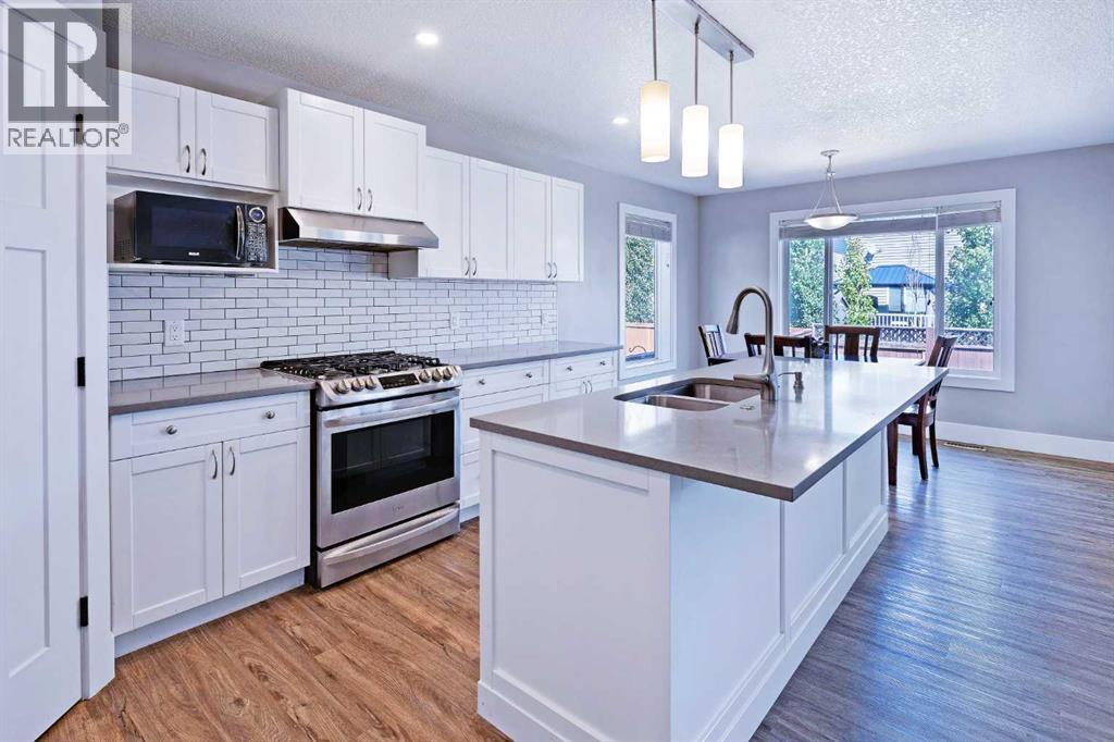 Photo 23 of 159 Royal Birkdale Crescent Nw, Calgary AB