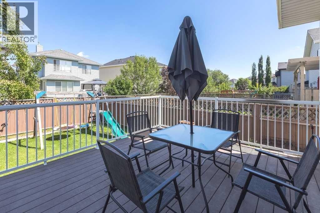 Photo 2 of 159 Royal Birkdale Crescent Nw, Calgary AB