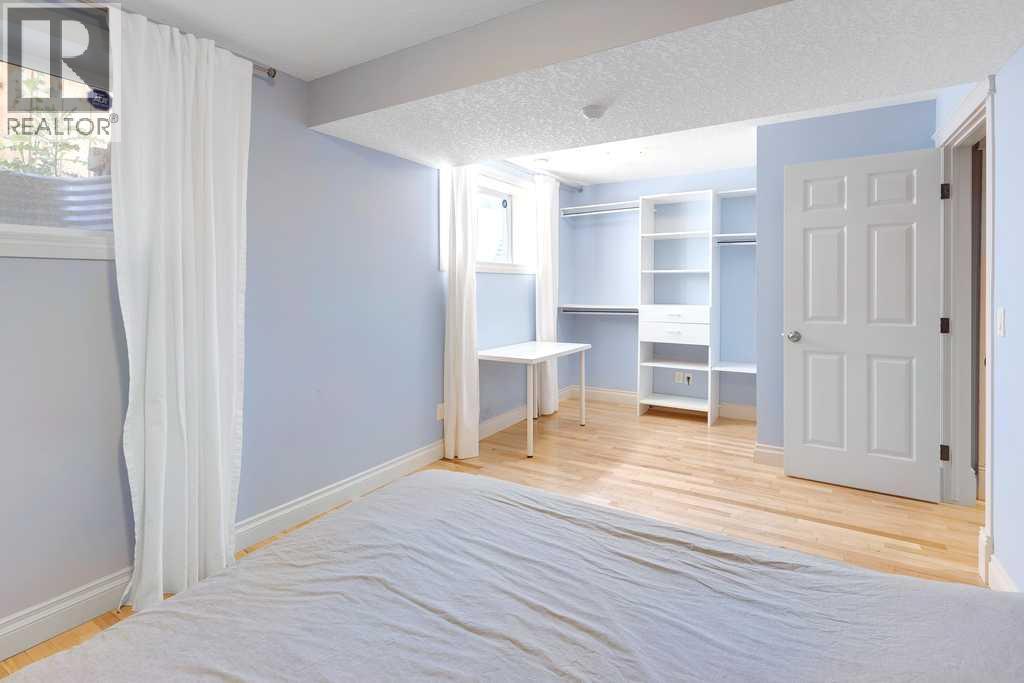 Photo 36 of 159 Royal Birkdale Crescent Nw, Calgary AB