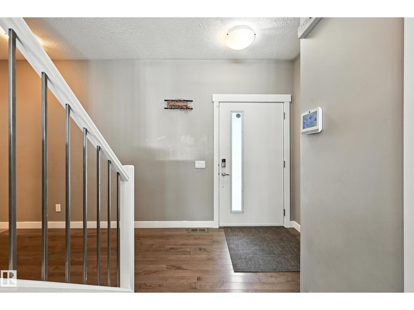 Photo 18 of 20641 97 A Av Nw, Edmonton AB