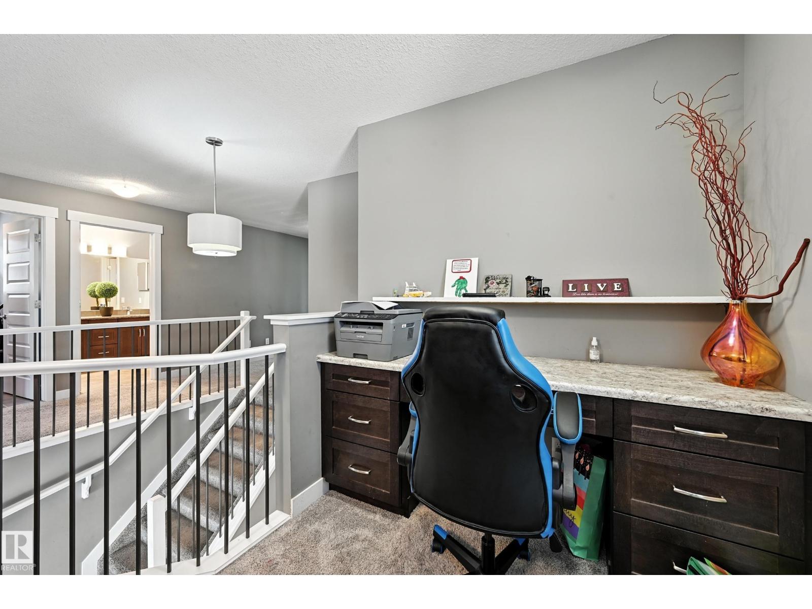 Photo 22 of 20641 97 A Av Nw, Edmonton AB