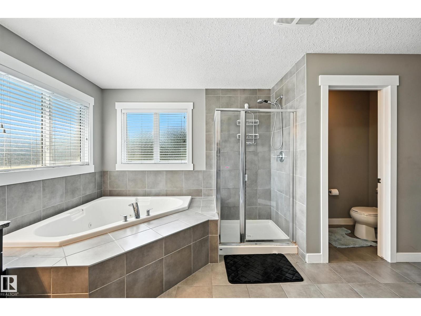 Photo 28 of 20641 97 A Av Nw, Edmonton AB
