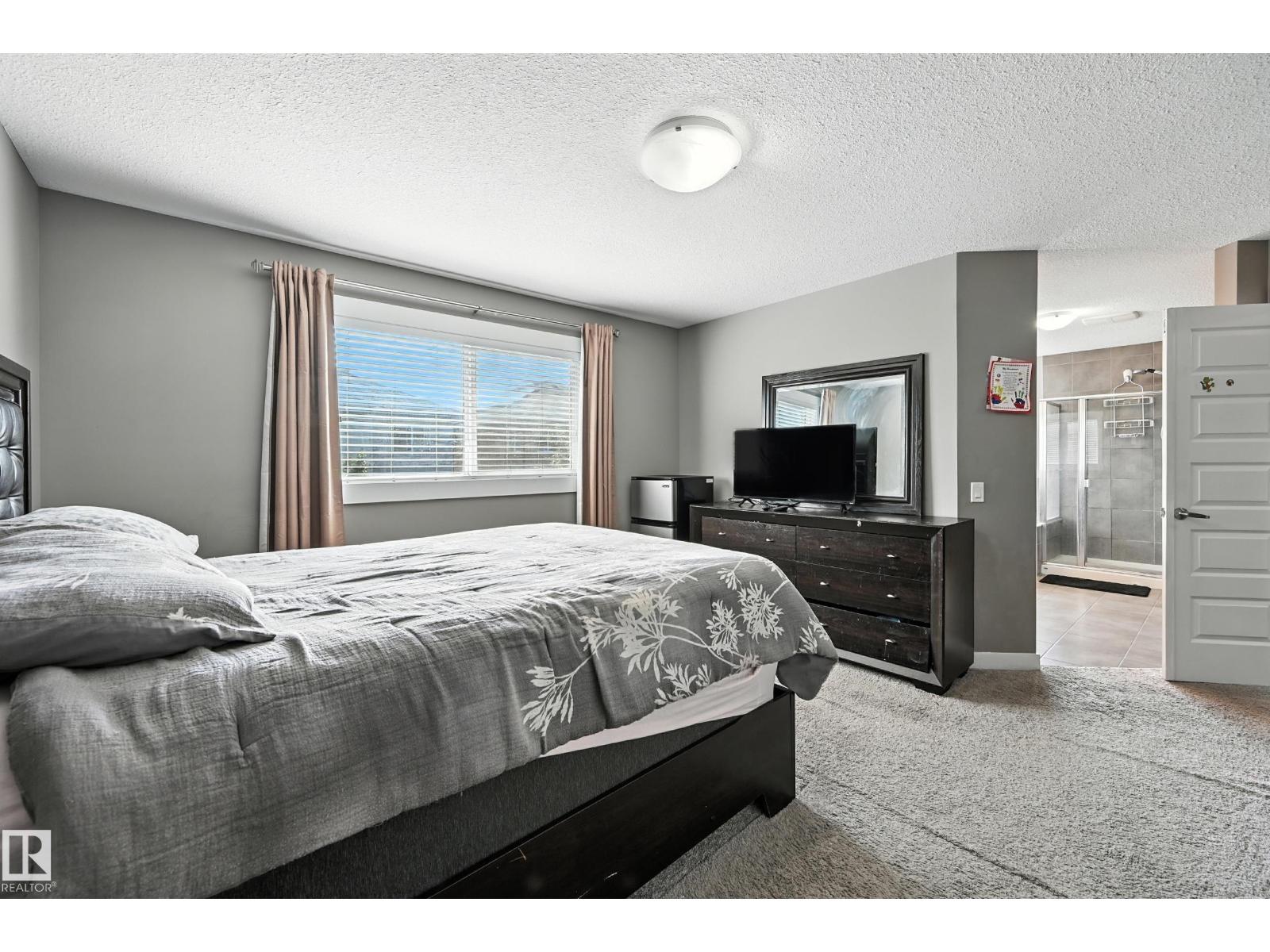 Photo 23 of 20641 97 A Av Nw, Edmonton AB