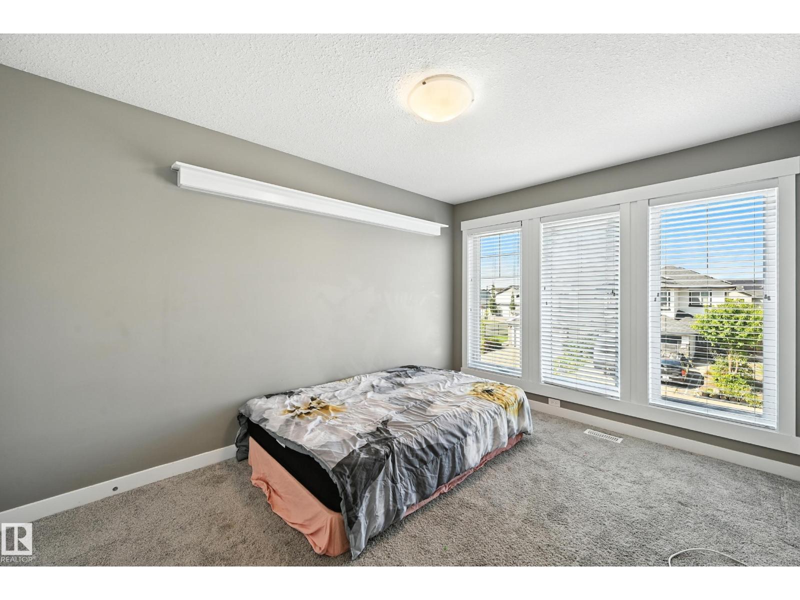 Photo 35 of 20641 97 A Av Nw, Edmonton AB