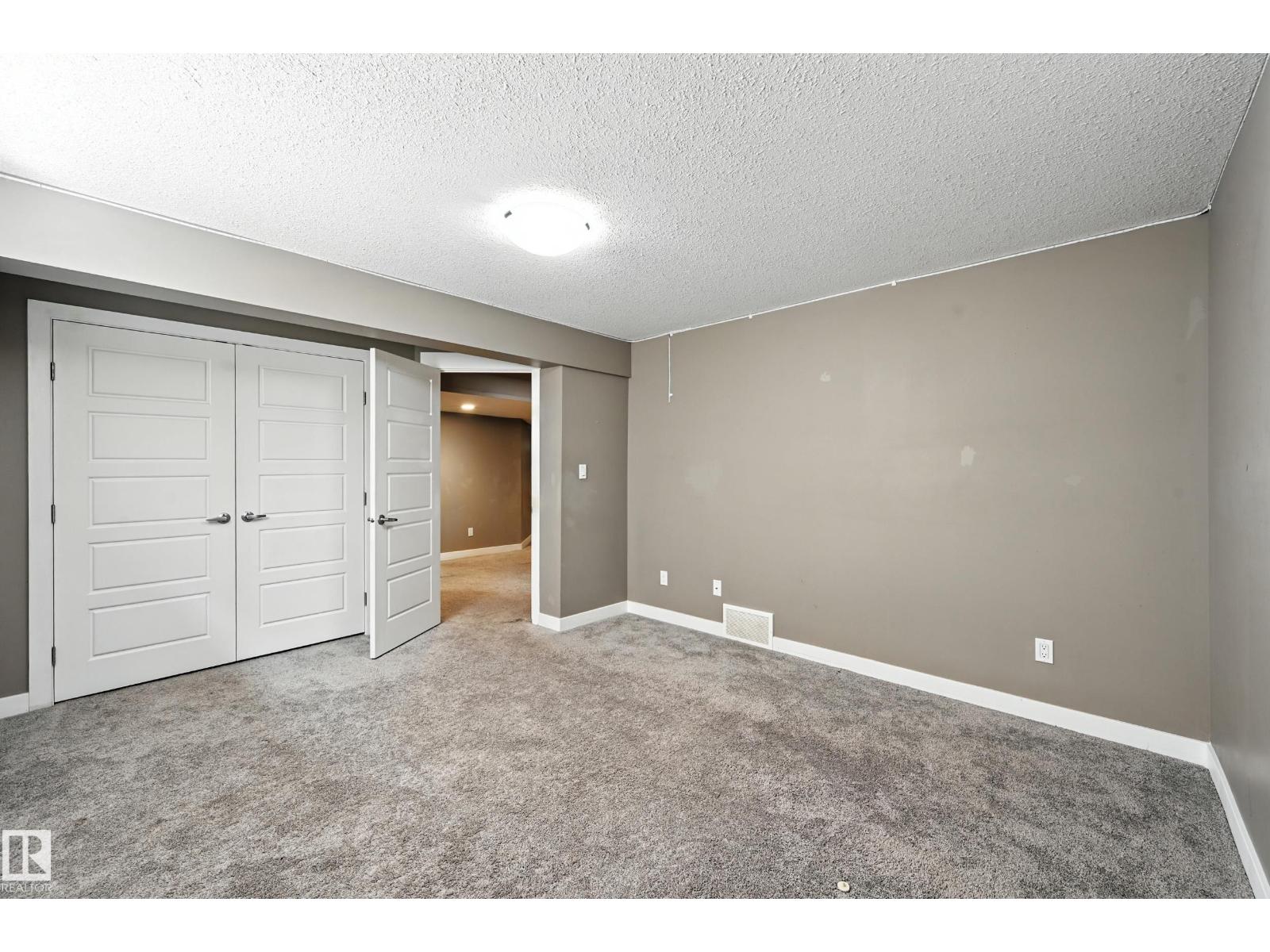Photo 45 of 20641 97 A Av Nw, Edmonton AB