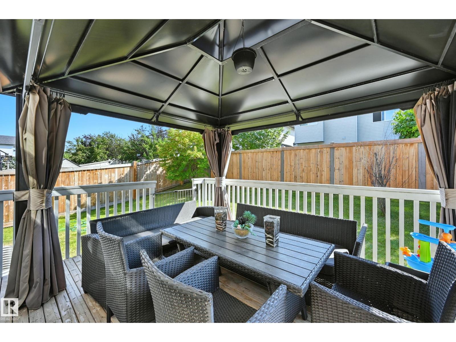 Photo 47 of 20641 97 A Av Nw, Edmonton AB