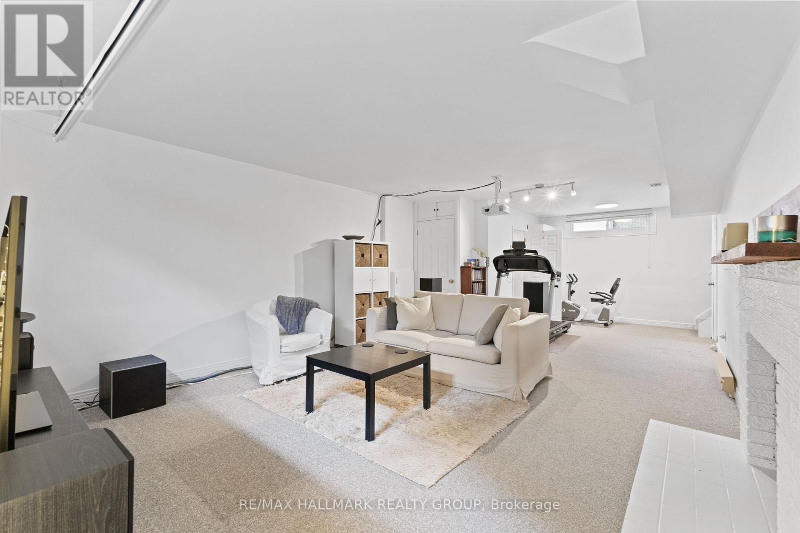 Photo 19 of 1217 1215 Willowdale Avenue, Ottawa ON