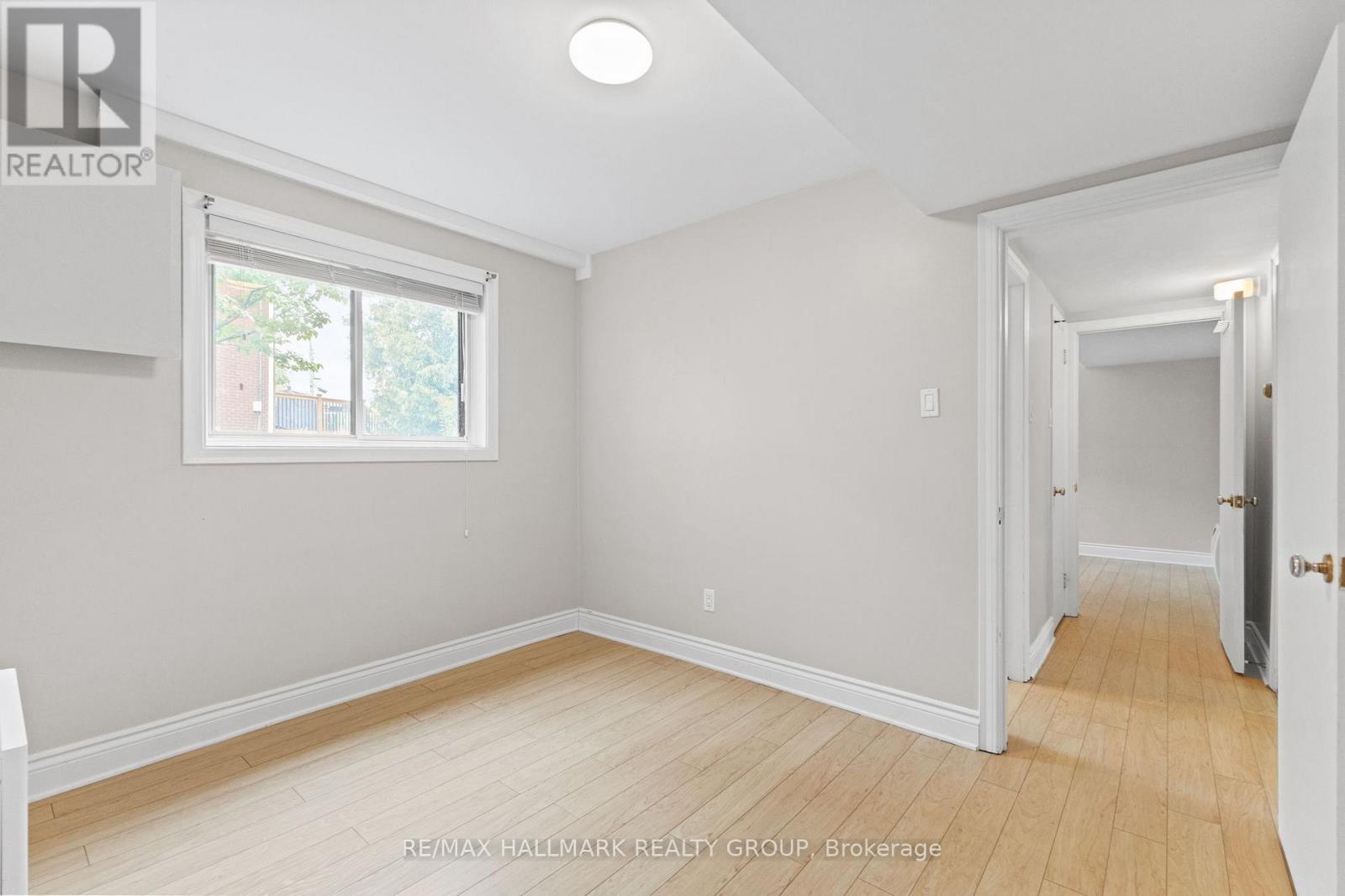 Photo 31 of 1217 1215 Willowdale Avenue, Ottawa ON
