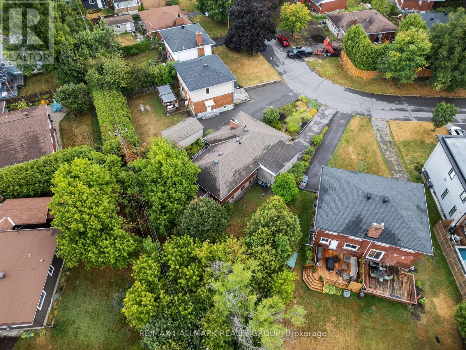 Photo 41 of 1217 1215 Willowdale Avenue, Ottawa ON