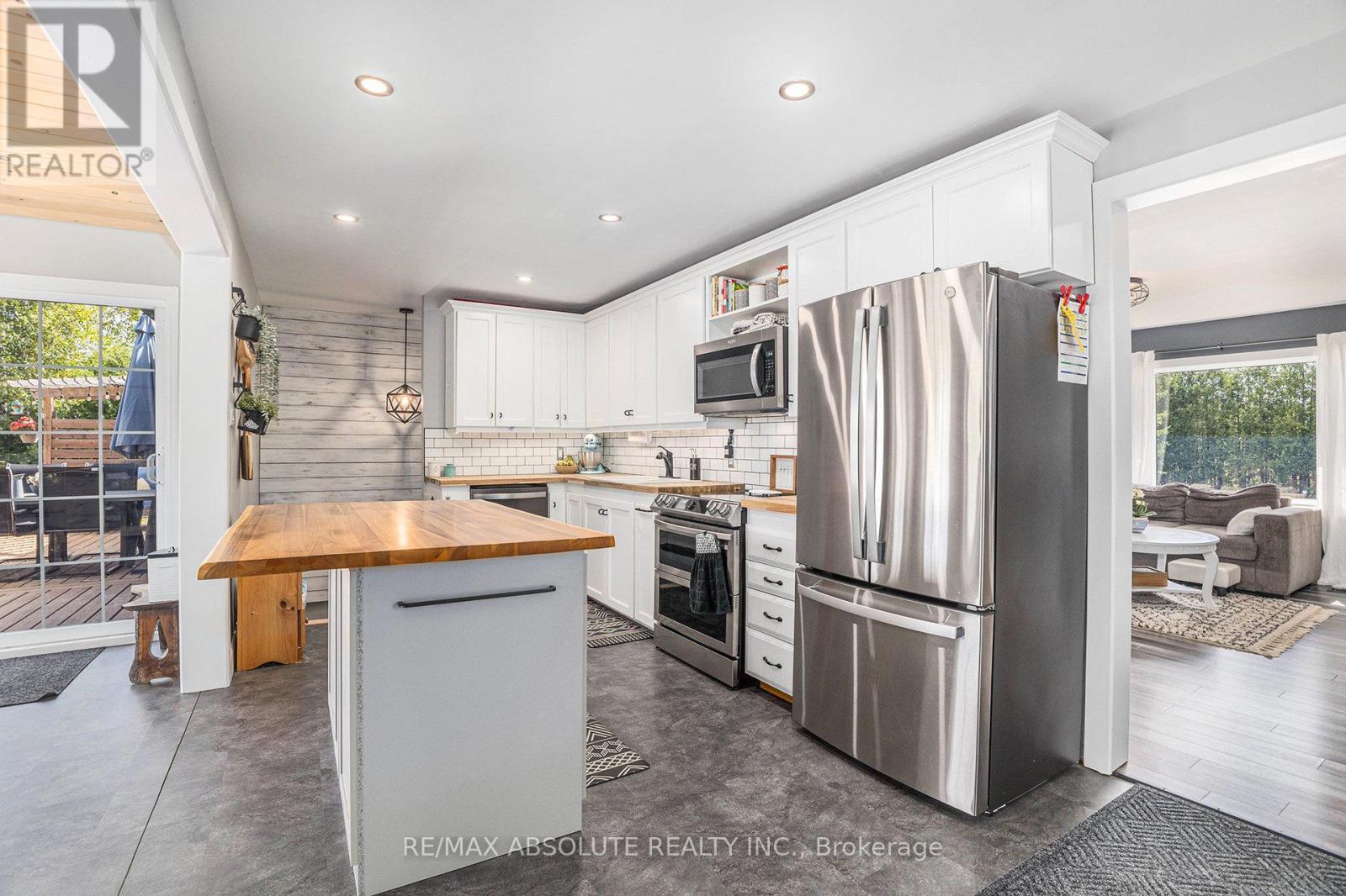 Photo 7 of 1494 Mclachlan Road, Mcnab Braeside ON