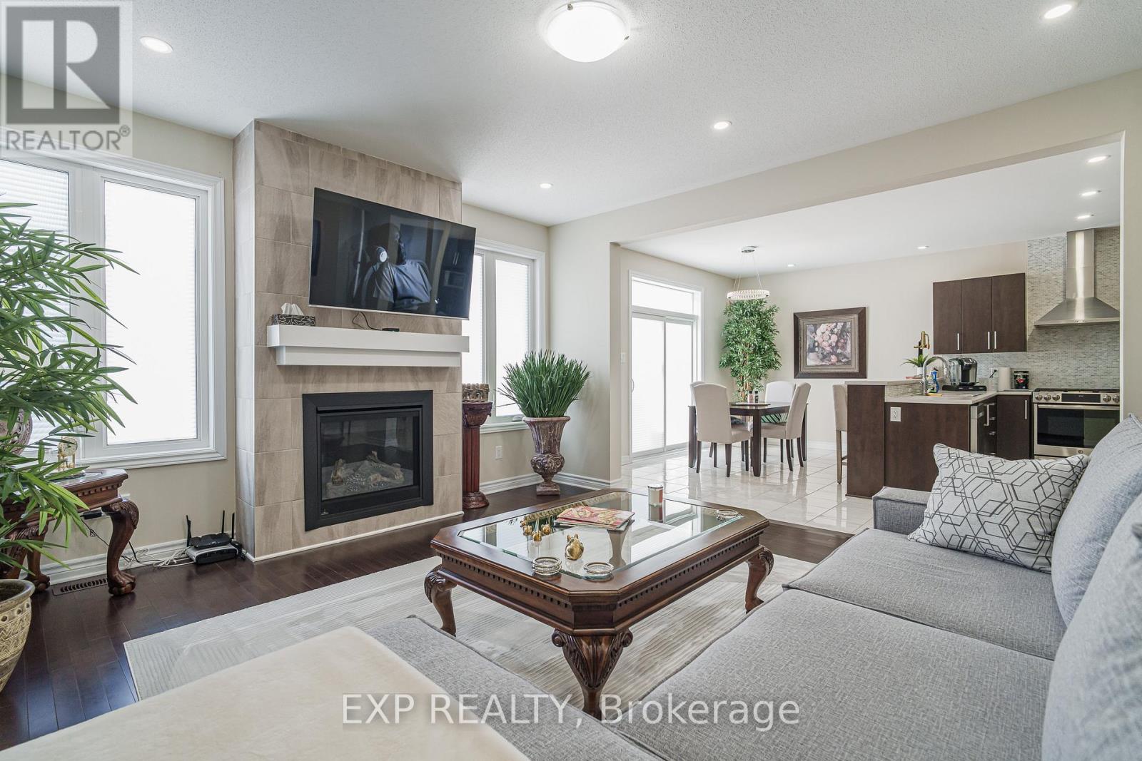 Photo 19 of 628 Eagle Crest Heights, Ottawa ON