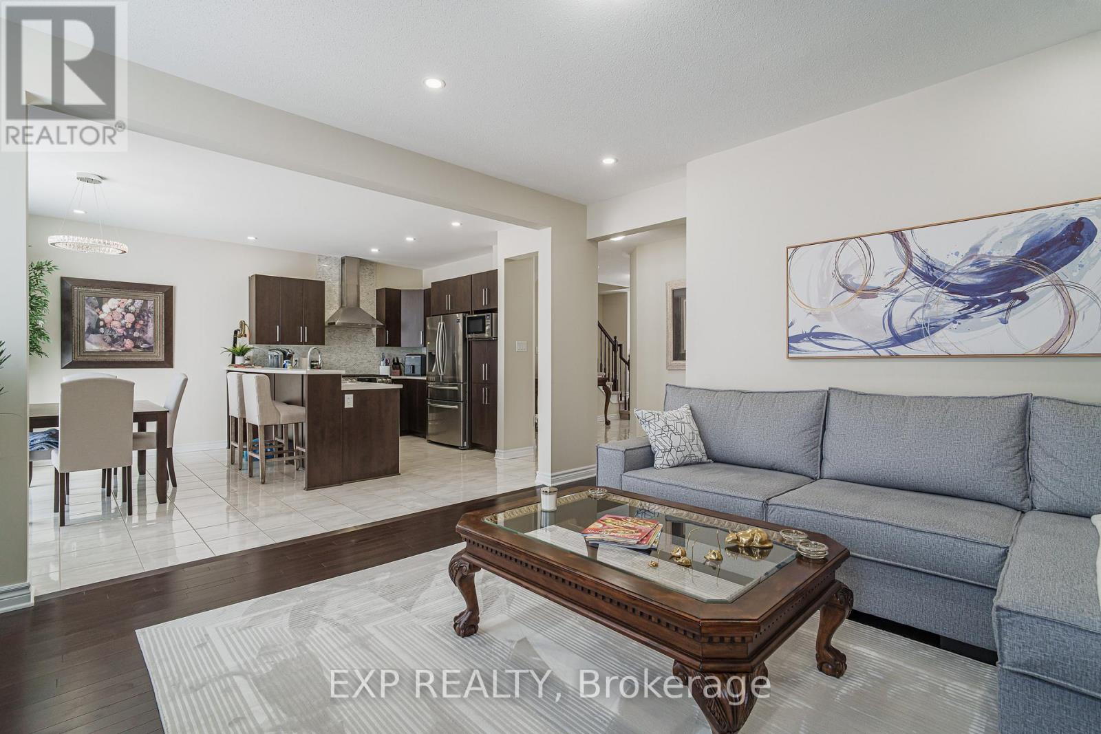 Photo 20 of 628 Eagle Crest Heights, Ottawa ON