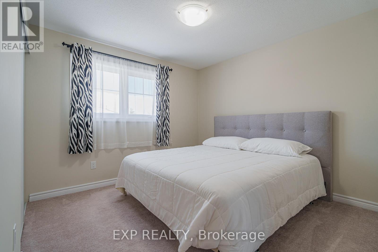 Photo 35 of 628 Eagle Crest Heights, Ottawa ON