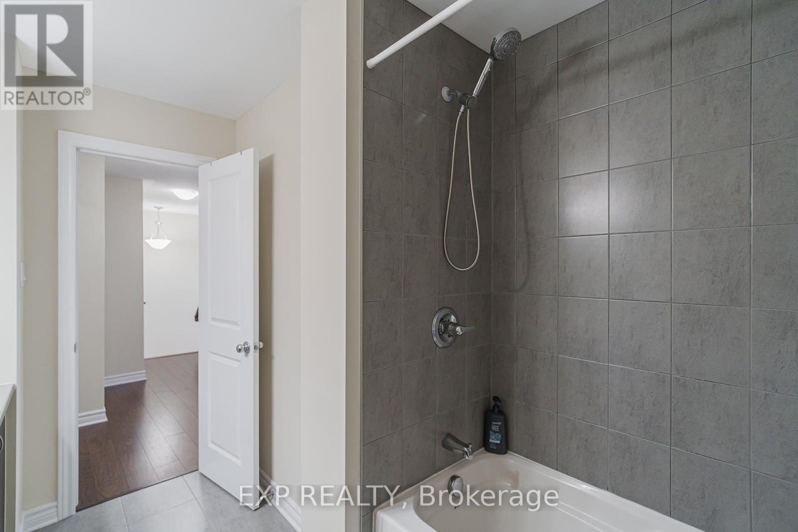Photo 38 of 628 Eagle Crest Heights, Ottawa ON