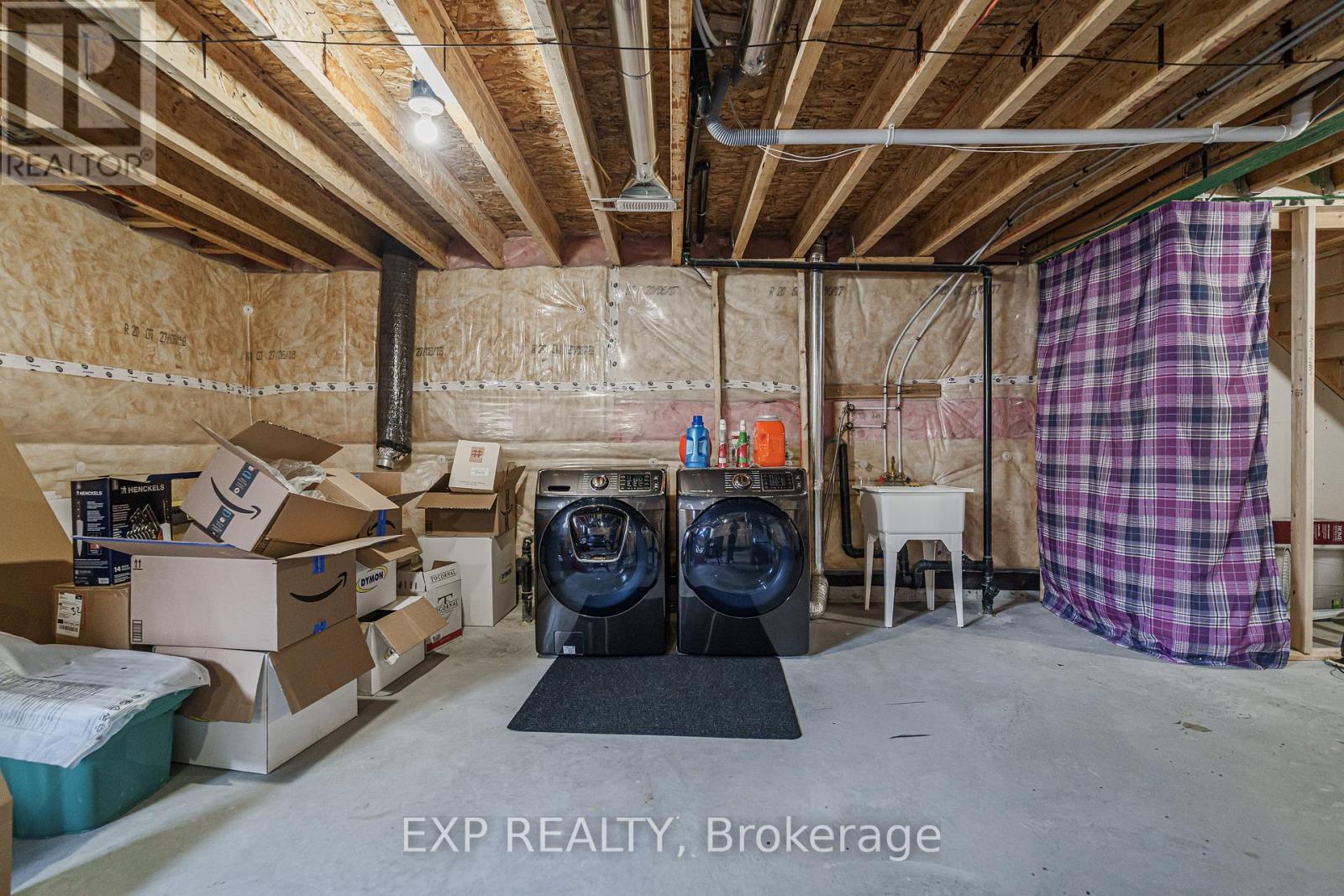 Photo 40 of 628 Eagle Crest Heights, Ottawa ON