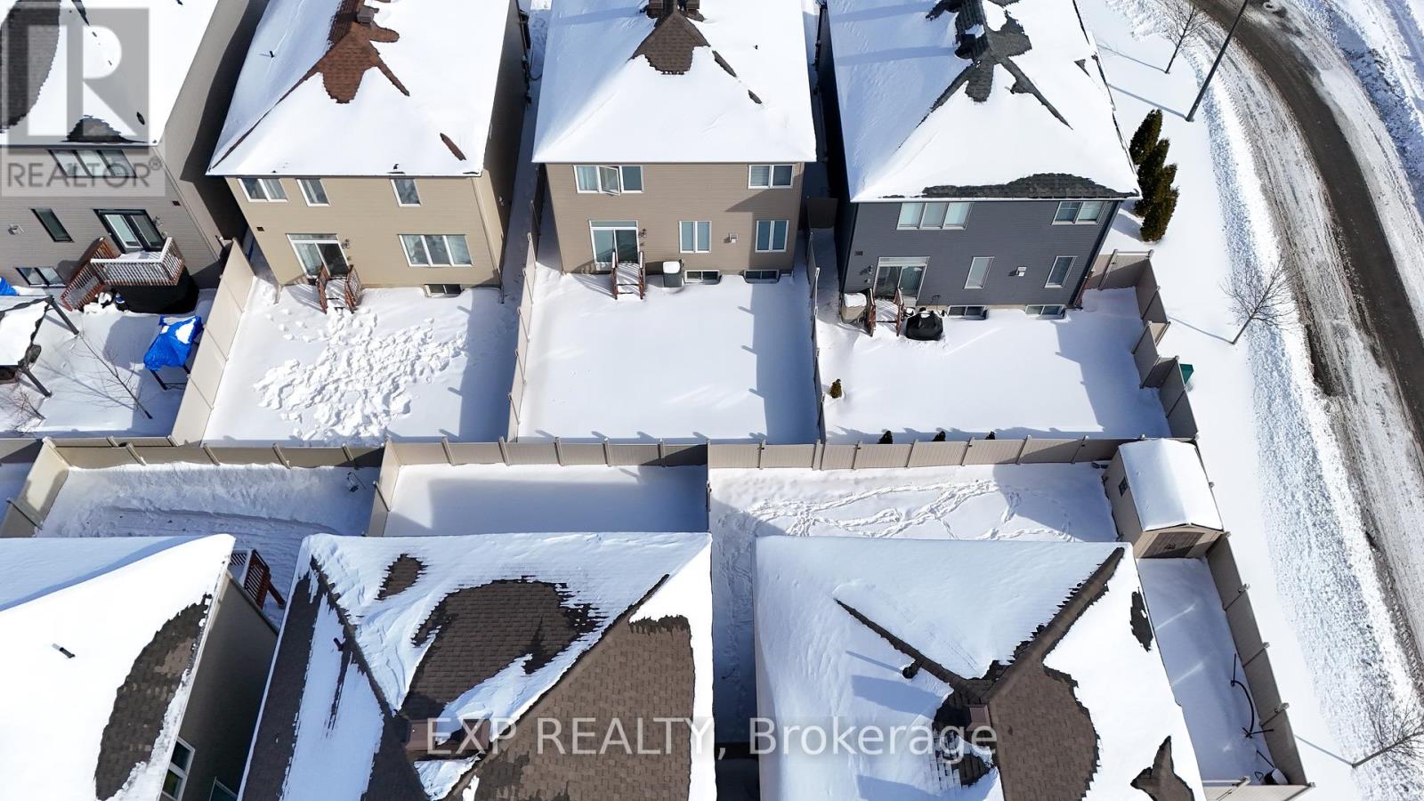 Photo 42 of 628 Eagle Crest Heights, Ottawa ON