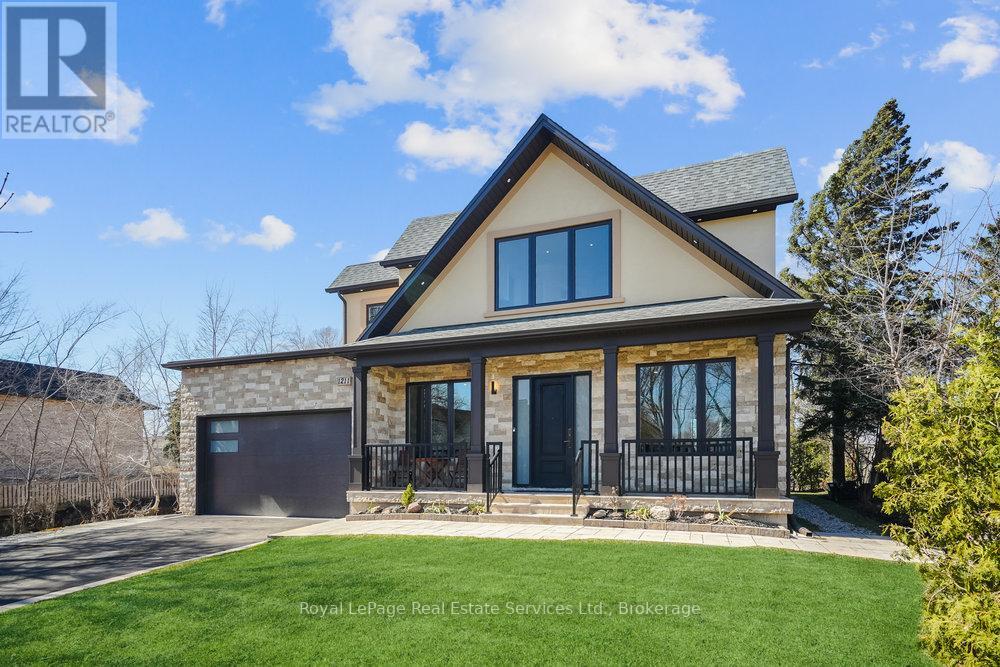Photo 2 of 1211 Pinegrove Road, Oakville ON