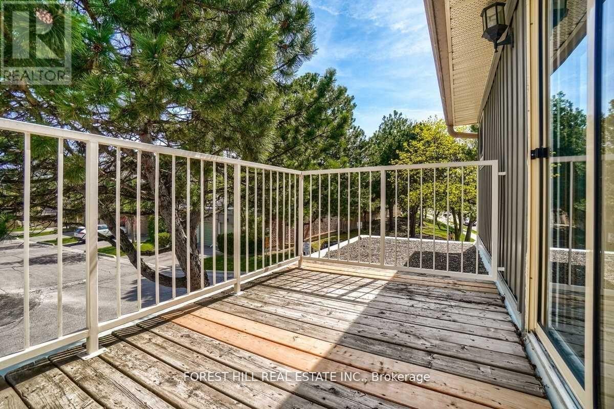 Photo 21 of 1 60 Hanson Road, Mississauga ON