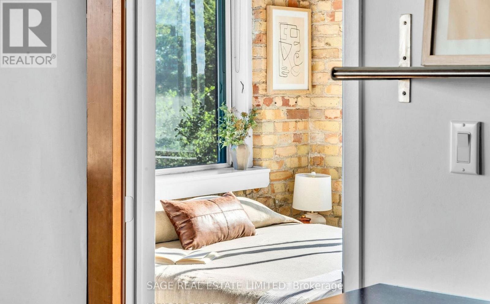 Photo 12 of 501 24 Noble Street, Toronto ON
