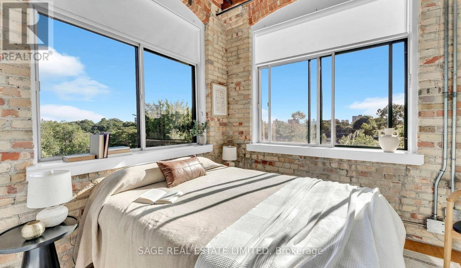 Photo 13 of 501 24 Noble Street, Toronto ON