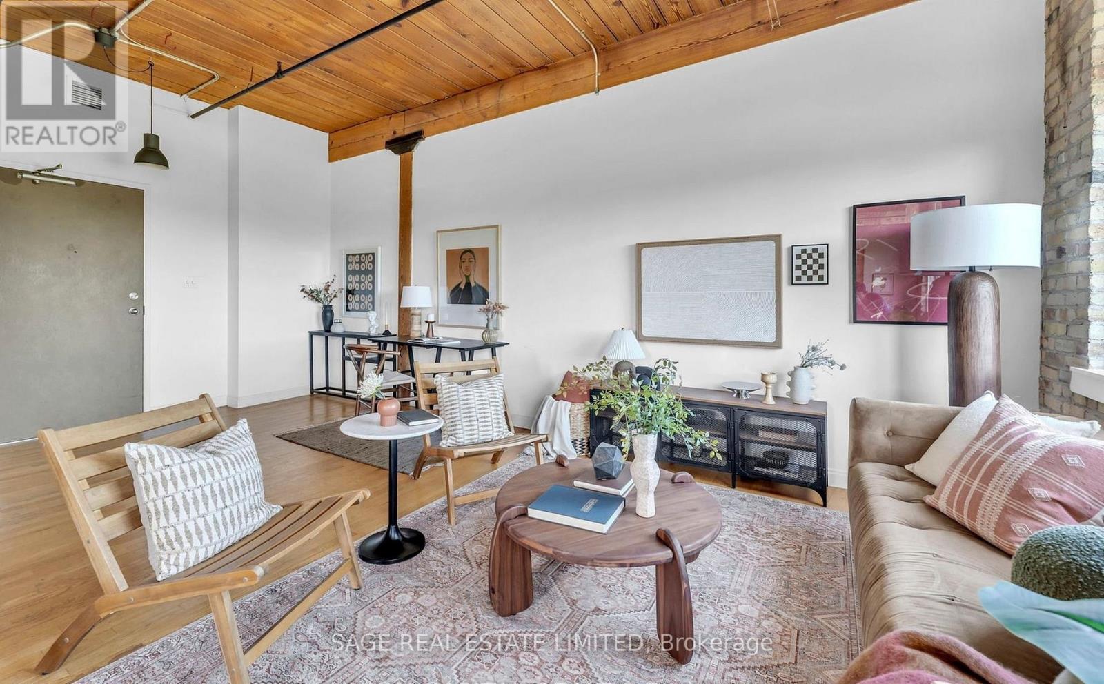 Photo 7 of 501 24 Noble Street, Toronto ON
