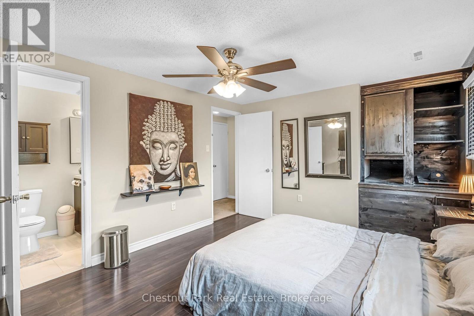Photo 23 of 204 Hickling Trail, Barrie ON