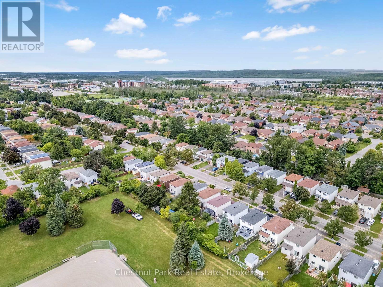 Photo 49 of 204 Hickling Trail, Barrie ON
