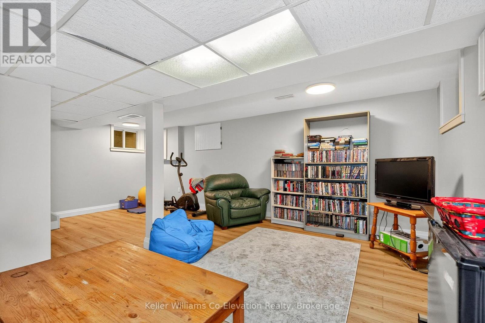 Photo 20 of 924 6 County Road S, Tiny ON