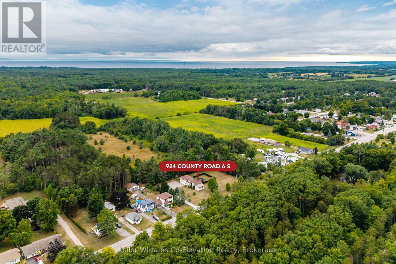 Photo 26 of 924 6 County Road S, Tiny ON