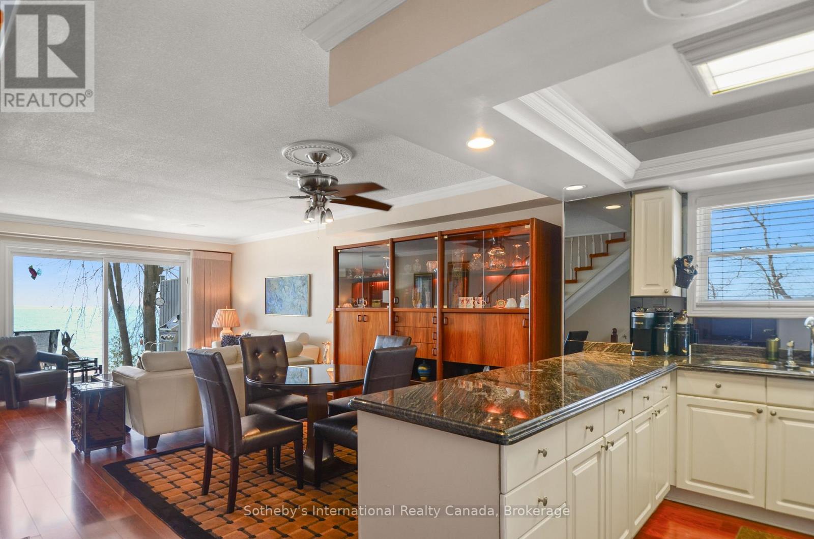 Photo 2 of 5 1 Olive Crescent, Orillia ON