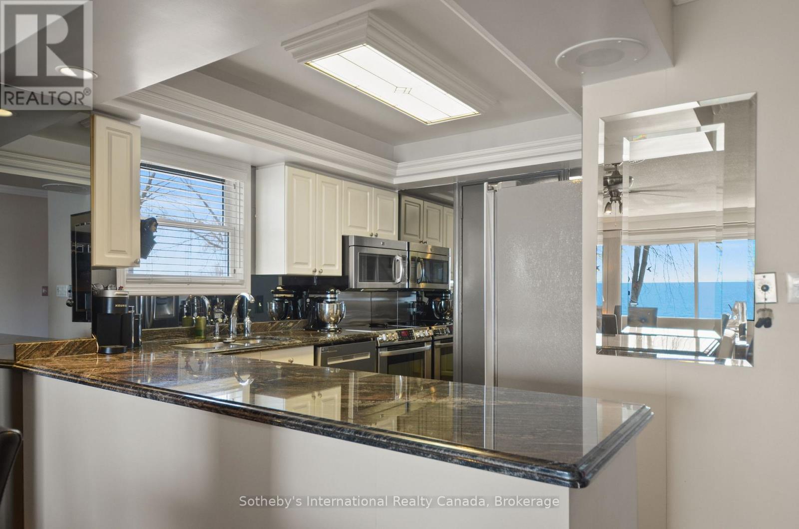 Photo 3 of 5 1 Olive Crescent, Orillia ON