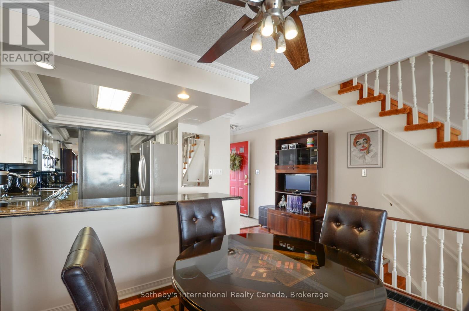 Photo 4 of 5 1 Olive Crescent, Orillia ON
