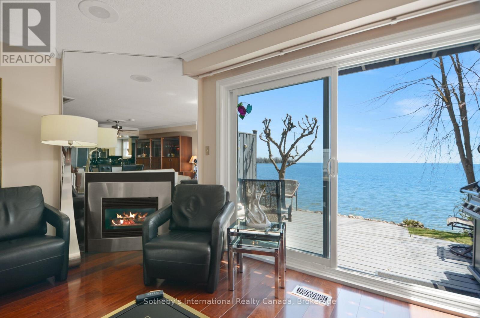 Photo 7 of 5 1 Olive Crescent, Orillia ON
