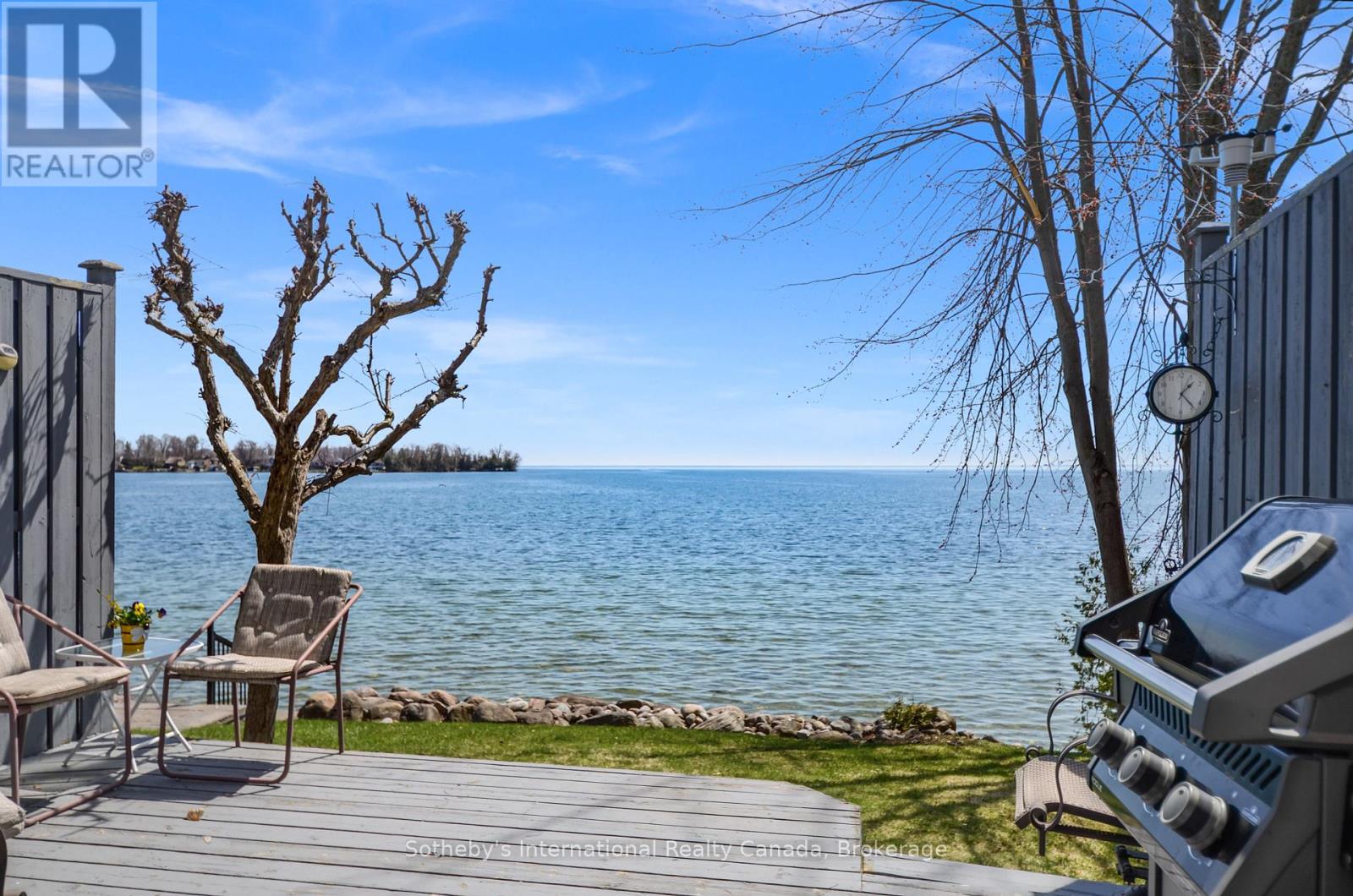Photo 8 of 5 1 Olive Crescent, Orillia ON