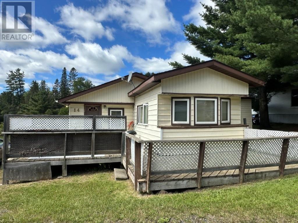 Photo 10 of 14 14 Silver Springs Road, Gorham ON
