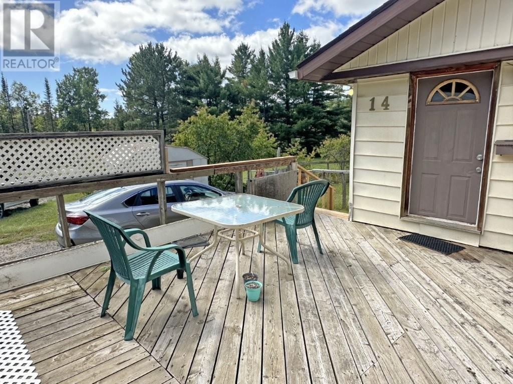 Photo 12 of 14 14 Silver Springs Road, Gorham ON