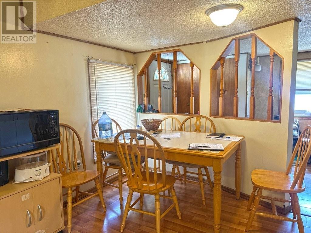 Photo 18 of 14 14 Silver Springs Road, Gorham ON