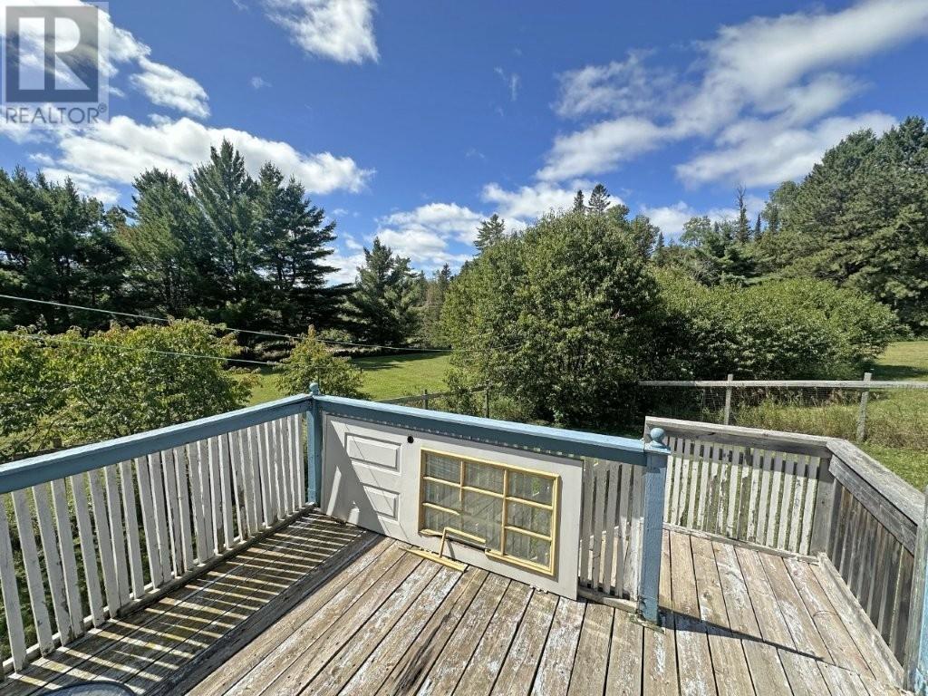 Photo 41 of 14 14 Silver Springs Road, Gorham ON