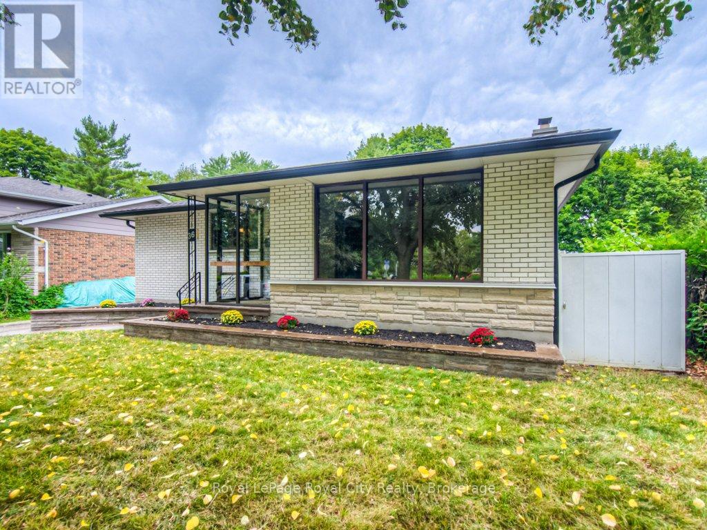 Photo 3 of 36 Argyle Drive, Guelph ON
